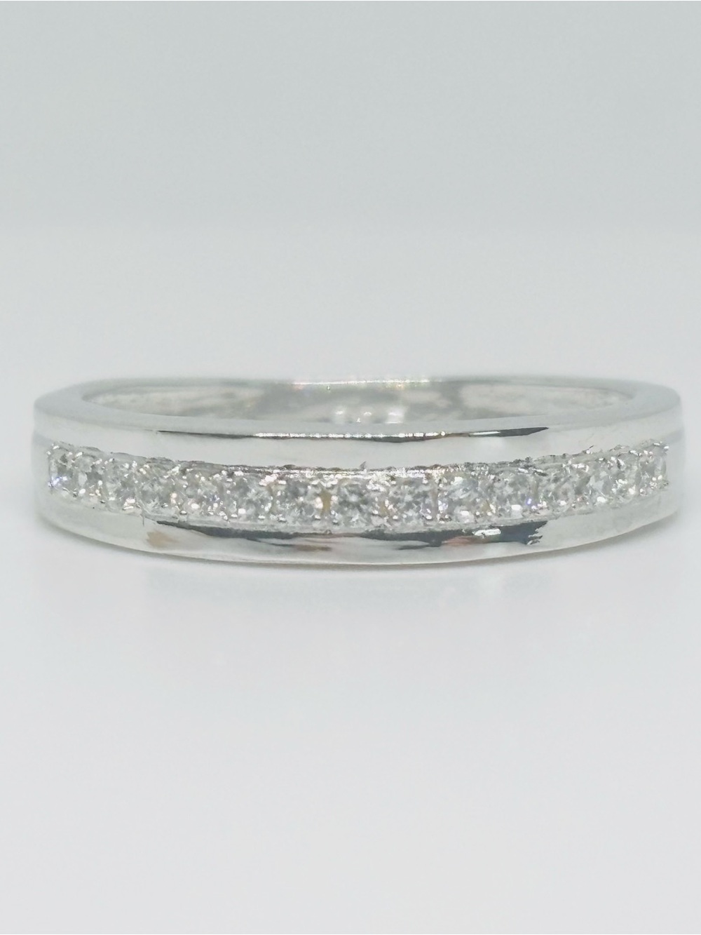MOISSANITE Wedding Band Ring size 7